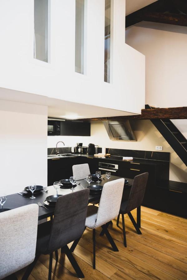 Le Septqatre - Grand Triplex Au Coeur De La Vieille Ville Annecy Dış mekan fotoğraf